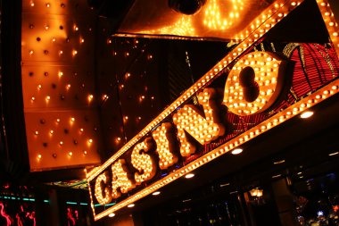 Wild Fireworks stake and payline controls on edctoto login
